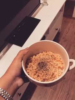 صورة لوصفة اندومي بالخلطه السريه 🍜💙