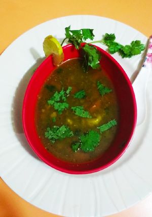 લેમન કોરિયંડર સૂપ (Lemon Coriander Soup Recipe In Gujarati) રેસીપી મુખ્ય ફોટો