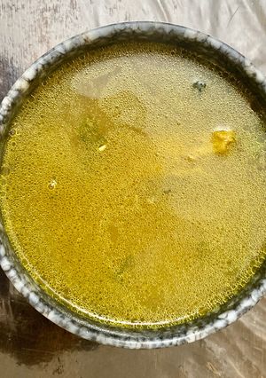 A picture of Simple mutton leg soup.