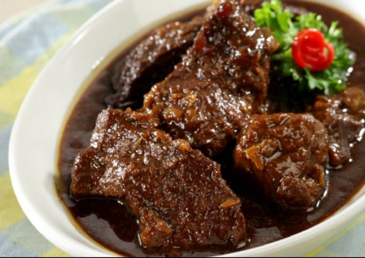 Semur Daging Sederhana