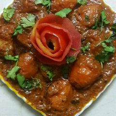 A picture of Dum aloo.