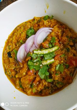 A picture of Begun ka bharta.