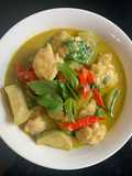 Green Curry with Pork Balls