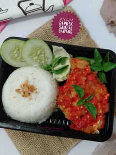 Foto resep Ayam Geprek Sambal Bawang