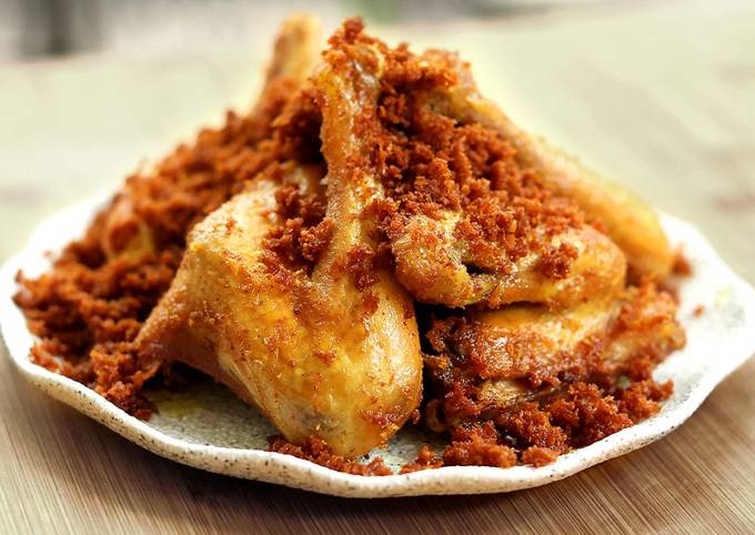 Cara Gampang Menyiapkan Ayam Goreng Serundeng Kemiri Anti Gagal