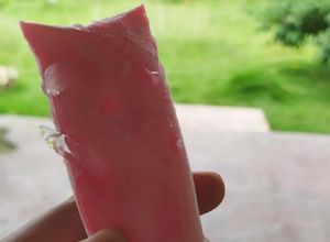 Una foto de Boli de Kola con Leche 🤤