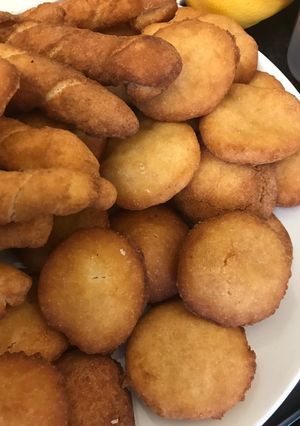 A picture of Suji Biscuits.
