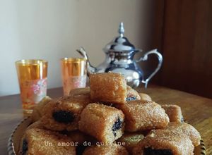 Une photo de Makrout aux dattes frit ☕