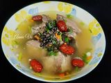 Canh giò heo nấu đậu đen táo đỏ