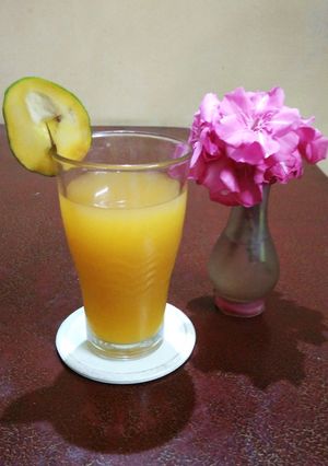 A picture of Raw mango sharbat.