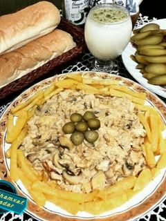 عکسی از دستور خوراک مرغ پنیری (ساندویچ گرم)