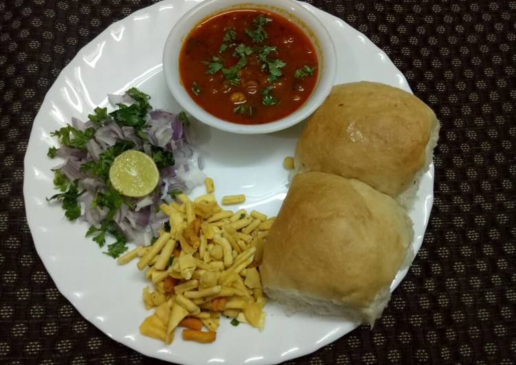 Misal pav