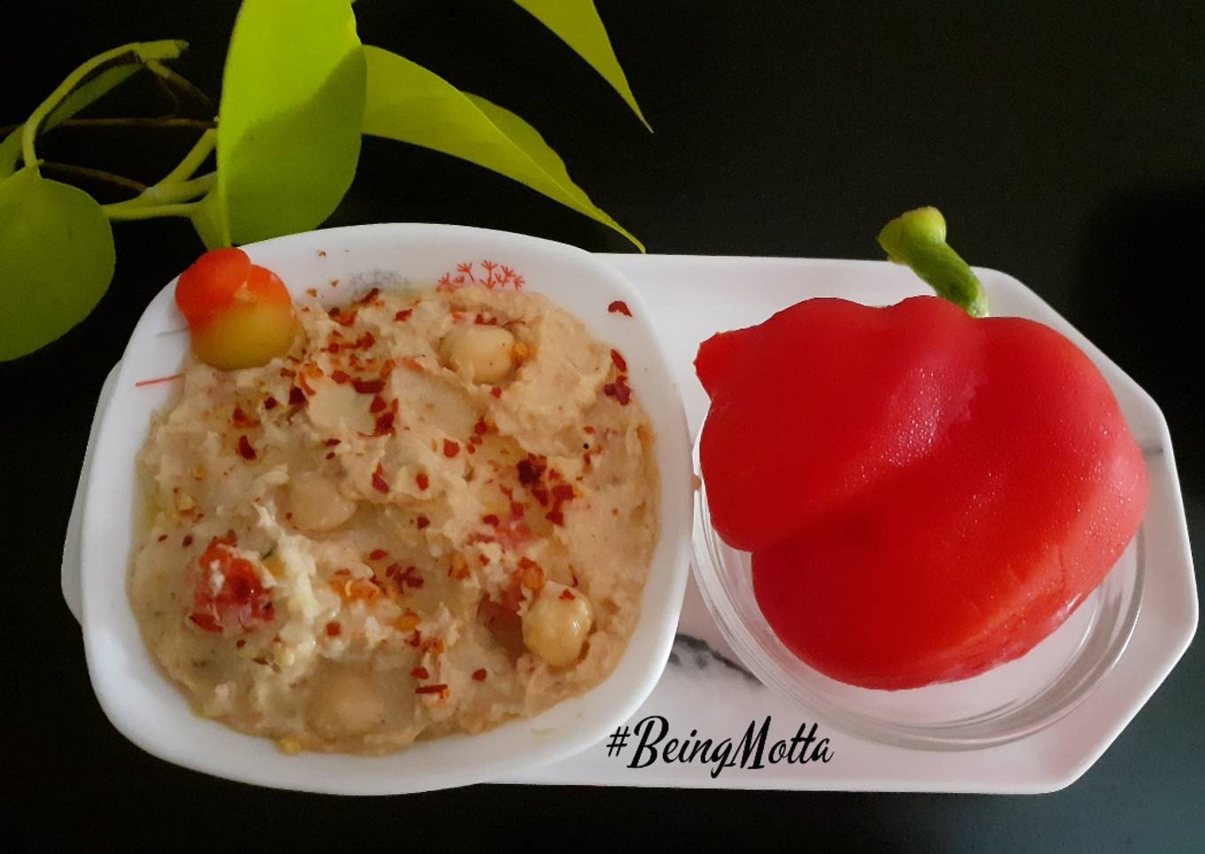 Roasted Red BellPepper Hummus