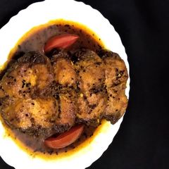 A picture of Panchforon rui bhuna.