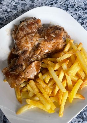 Una foto de Pollo a la Cola-Cola