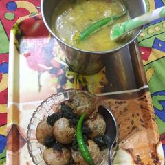A picture of AttaSuji Appe with Yellowmoongdal.
