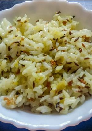 हींग जीरा चावल (Hing jeera chawal recipe in Hindi) रेसिपी मुख्य फोटो