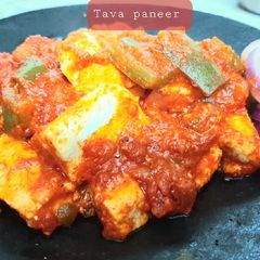 A picture of Tava paneer.