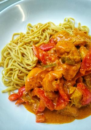 A picture of Coconut, Paprika & Lime Chicken with Green Chillies.