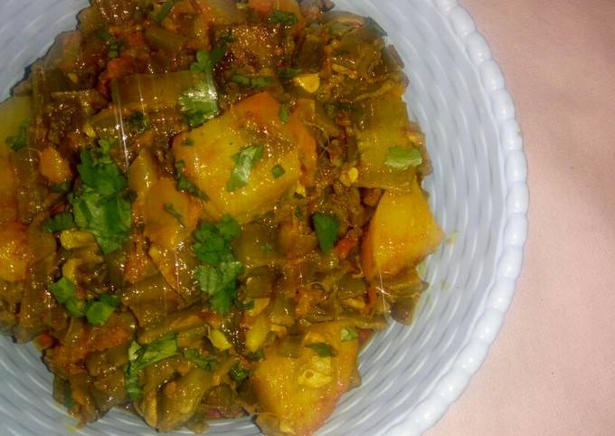 Simple Way to Make Award-winning Aalu sem sabzi