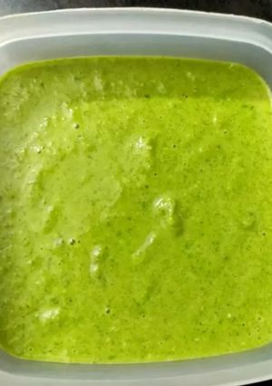 A picture of Coriander Peanuts Sweet Chutney.