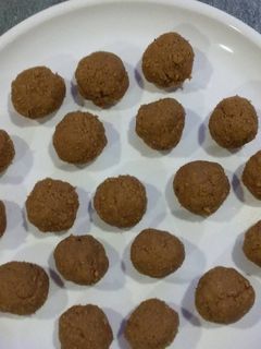 নলেন গুড়ের কাঁচাগোল্লা (nalen gurer kacha golla recipe in Bengali) রেসিপির প্রধান ছবি