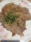 Veal slices with lemon