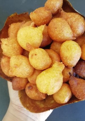 A picture of Sugar palm fritters.