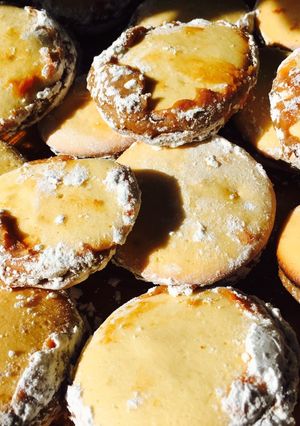 Una foto de Alfajores de dulce de leche
