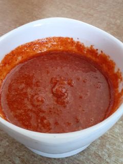 લસણની ચટણી (Garlic Chutney Recipe In Gujarati) રેસીપી મુખ્ય ફોટો