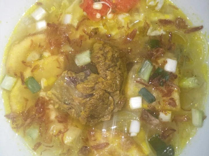 Langkah Mudah untuk Membikin Resep Soto Tulangan Sapi yang Lezat Sekali Anti Ribet, Uenak Banget