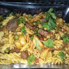 A picture of Beef Fajita Macroni.