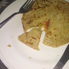 A picture of Tamatar wali roti # left.