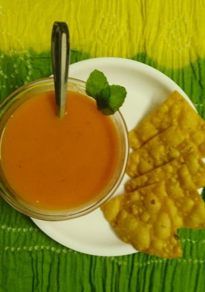 A picture of Carrot tomato soup.
