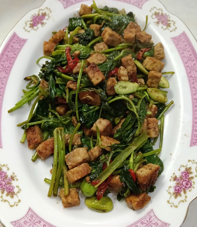 Foto resep 8/26. Tempe Kangkung Cah