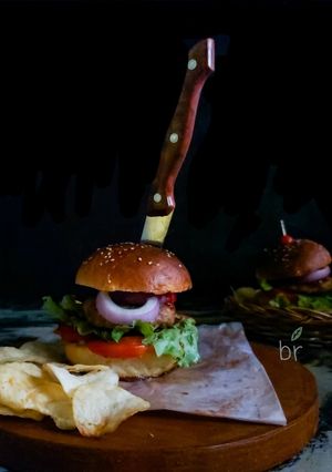 চিকেন হ্যামবার্গার(chicken hamburger recipe in bengali) রেসিপির প্রধান ছবি