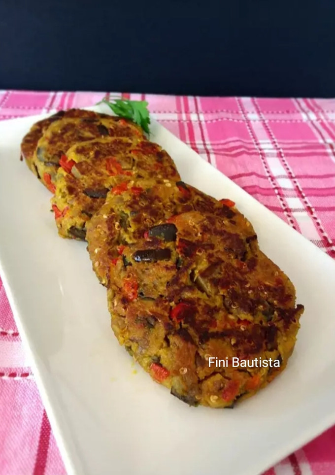 Una foto de Hamburguesa de berenjena y pimiento de piquillo