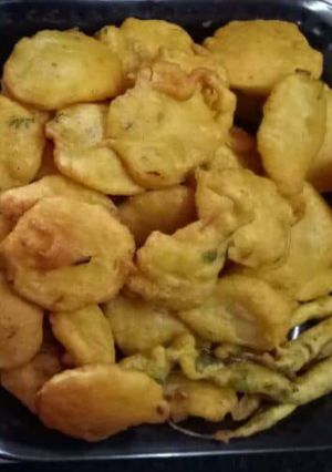 A picture of Potato Pakode.