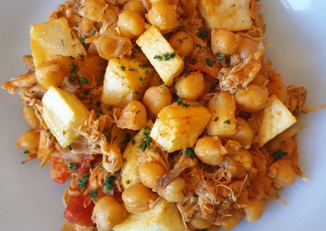 Ropa vieja al estilo canario