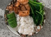 A picture of cooked chicken breast