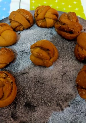 A picture of Yummy Cinnamon Rolls.