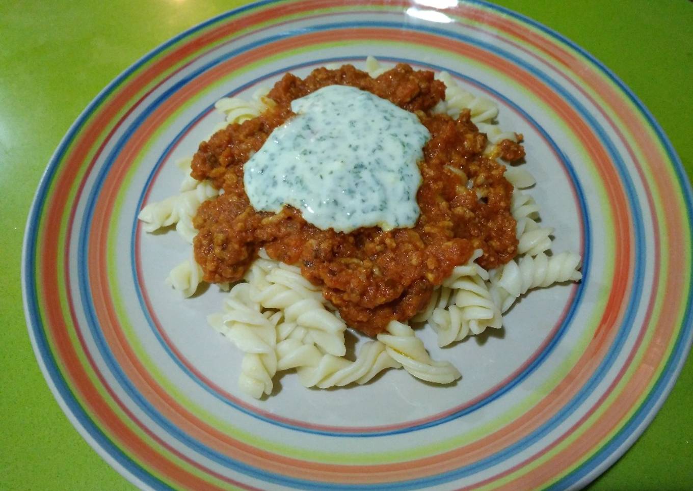 Pasta boloñesa con toque turco con thermomix