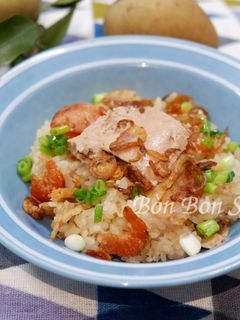 Hình của món Xôi Lạp Xưởng Tôm Khô Bằng Nồi Cơm Điện.