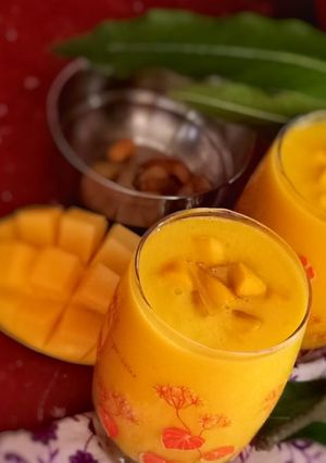 ম্যাঙ্গো লস্যি(mango lassi recipe in Bengali) রেসিপির প্রধান ছবি