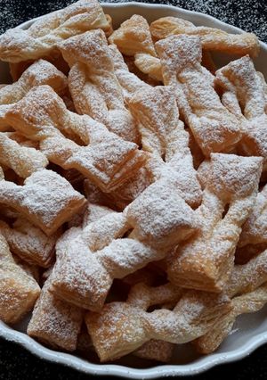 Zdjęcie przepisu Chruściki pieczone.