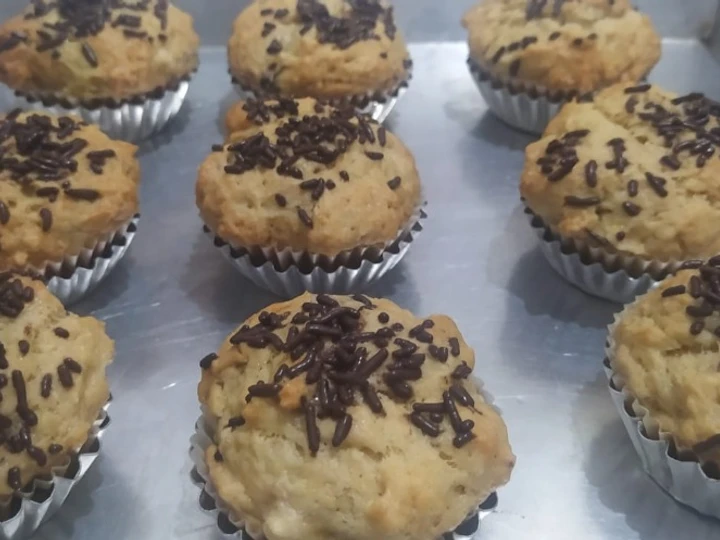 Cara Sederhana Membikin Resep  Muffin pisang yang Menggugah Selera, Bikin Ketagihan