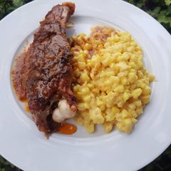 A picture of Creamy Samp with Turkey Wings.