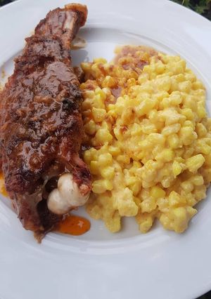 A picture of Creamy Samp with Turkey Wings.