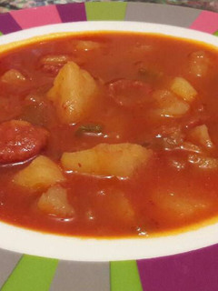 Una foto de Patatas a la Riojana