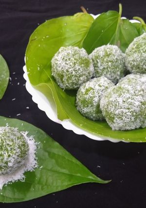 પાન લાડુ (Paan Ladoo Recipe In Gujarati) રેસીપી મુખ્ય ફોટો